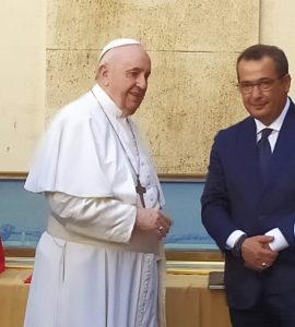 papa francesco ugo de flaviis bastone san giuseppe
